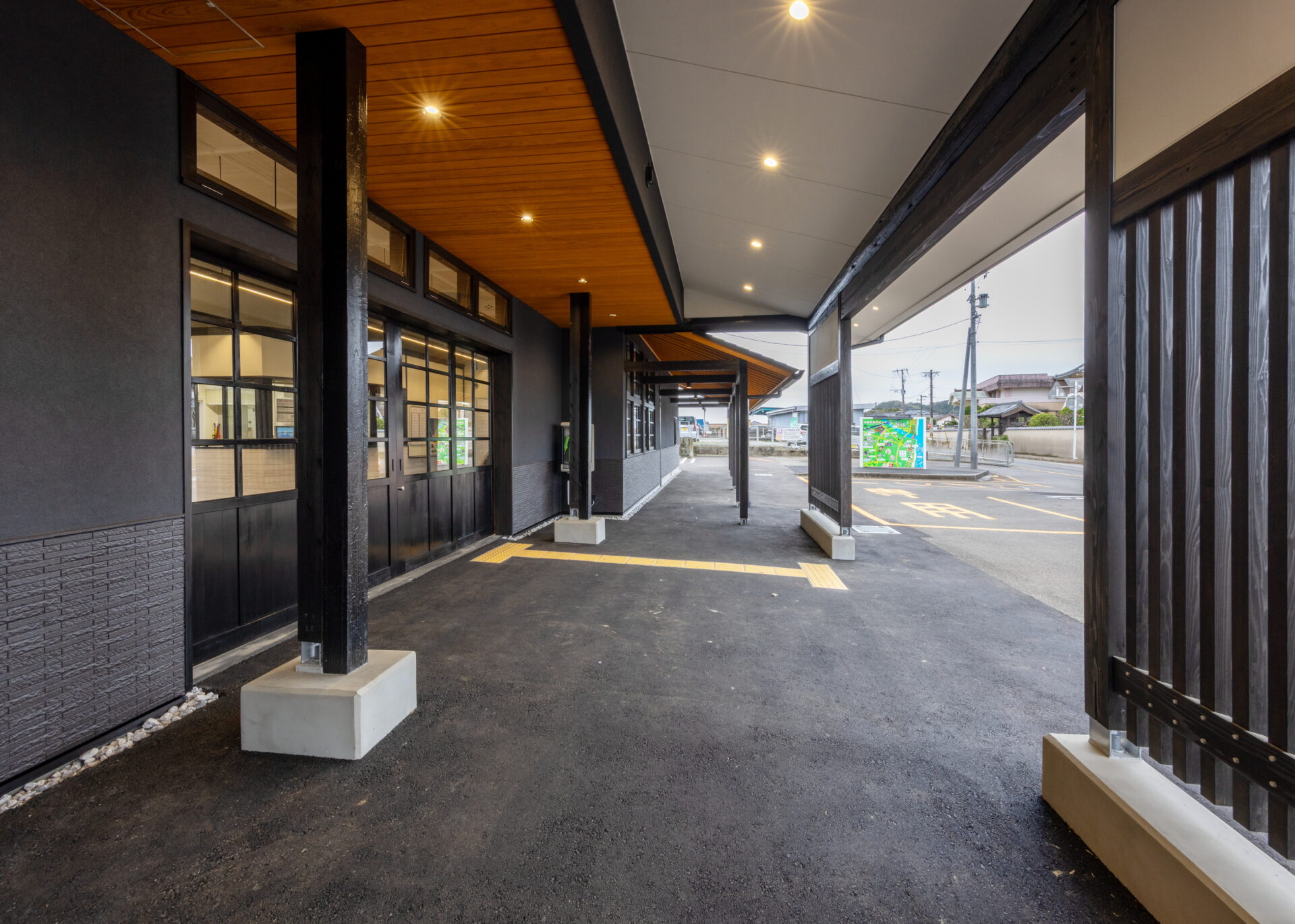 高鍋駅舎の写真2